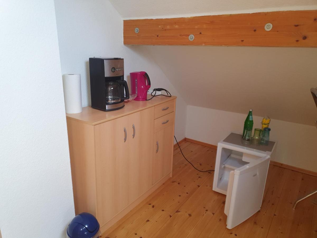 Hotel, Ferienwohnung, Zimmer Bad Driburg Ngoại thất bức ảnh